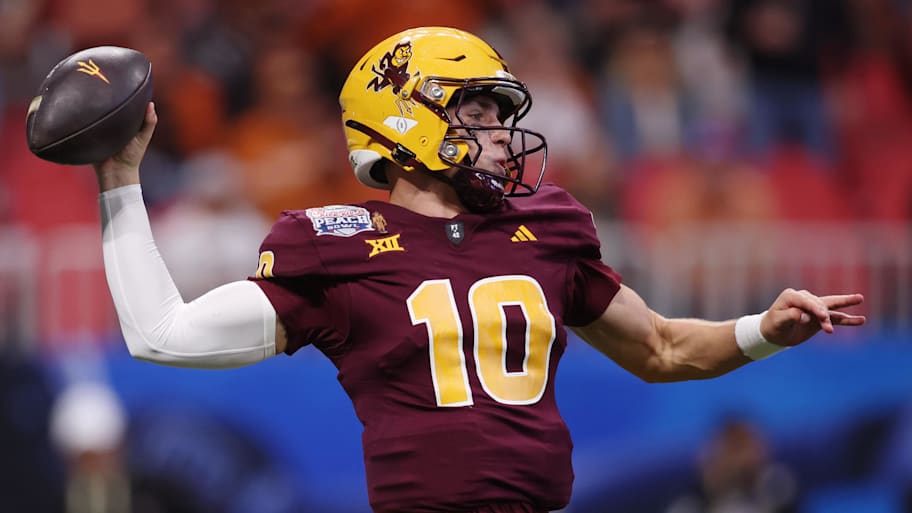 Arizona State Sun Devils quarterback Sam Leavitt 
