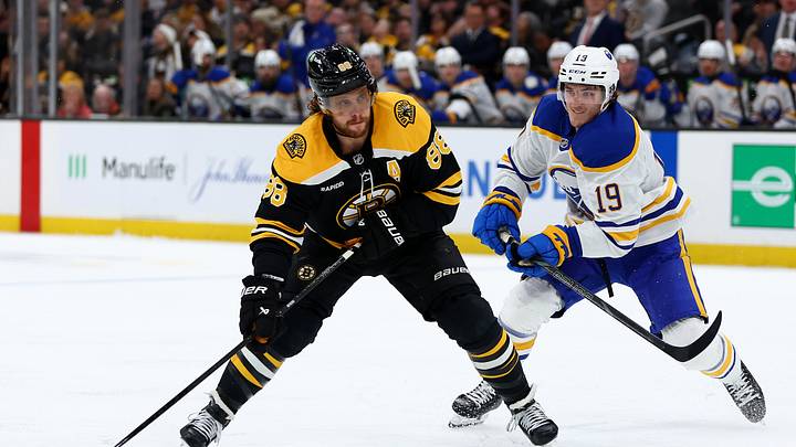 Buffalo Sabres v Boston Bruins