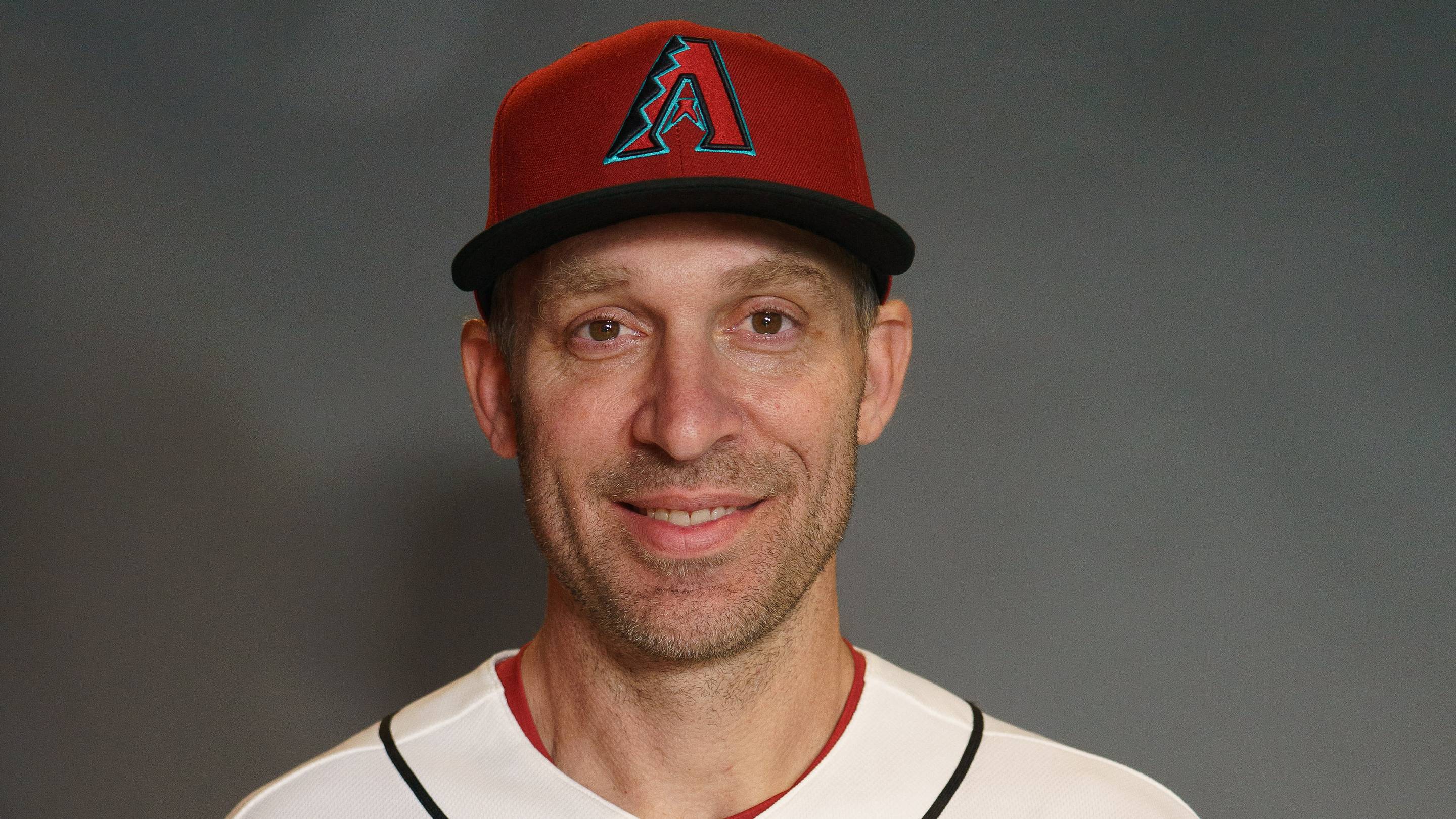 Diamondbacks To Reportedly Keep Hitting Coach Despite Down Season