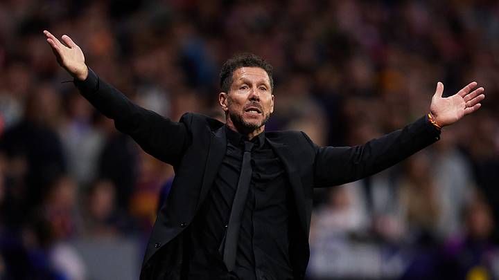 Diego Simeone était remonté contre l'arbitrage après le match contre le FC Barcelone Diego Simeone était remonté contre l'arbitrage après le match contre le FC Barcelone