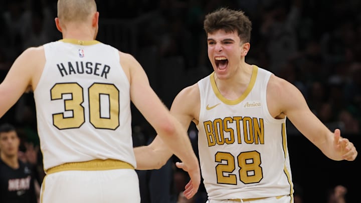 Celtics turn up the Heat in the fourth quarter