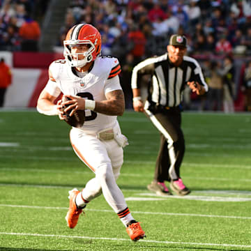 Dillon Gabriel and the Cleveland Browns are favored against the New York Jets on Sunday.