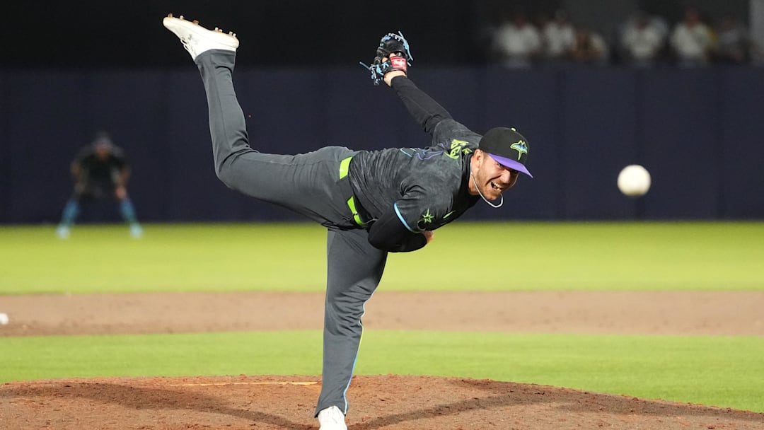 Apr 18, 2025; Tampa, Florida, USA; Tampa Bay Rays relief pitcher Hunter Bigge (43) throws a pitch against the New York Yankees during the ninth inning at George M. Steinbrenner Field. Mandatory Credit: Dave Nelson-Imagn Images