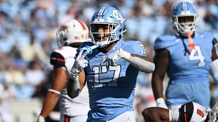 Nov 4, 2023; Chapel Hill, North Carolina, USA; North Carolina Tar Heels linebacker Amare Campbell (17) reacts in the third quarter at Kenan Memorial Stadium. Mandatory Credit: Bob Donnan-USA TODAY Sports