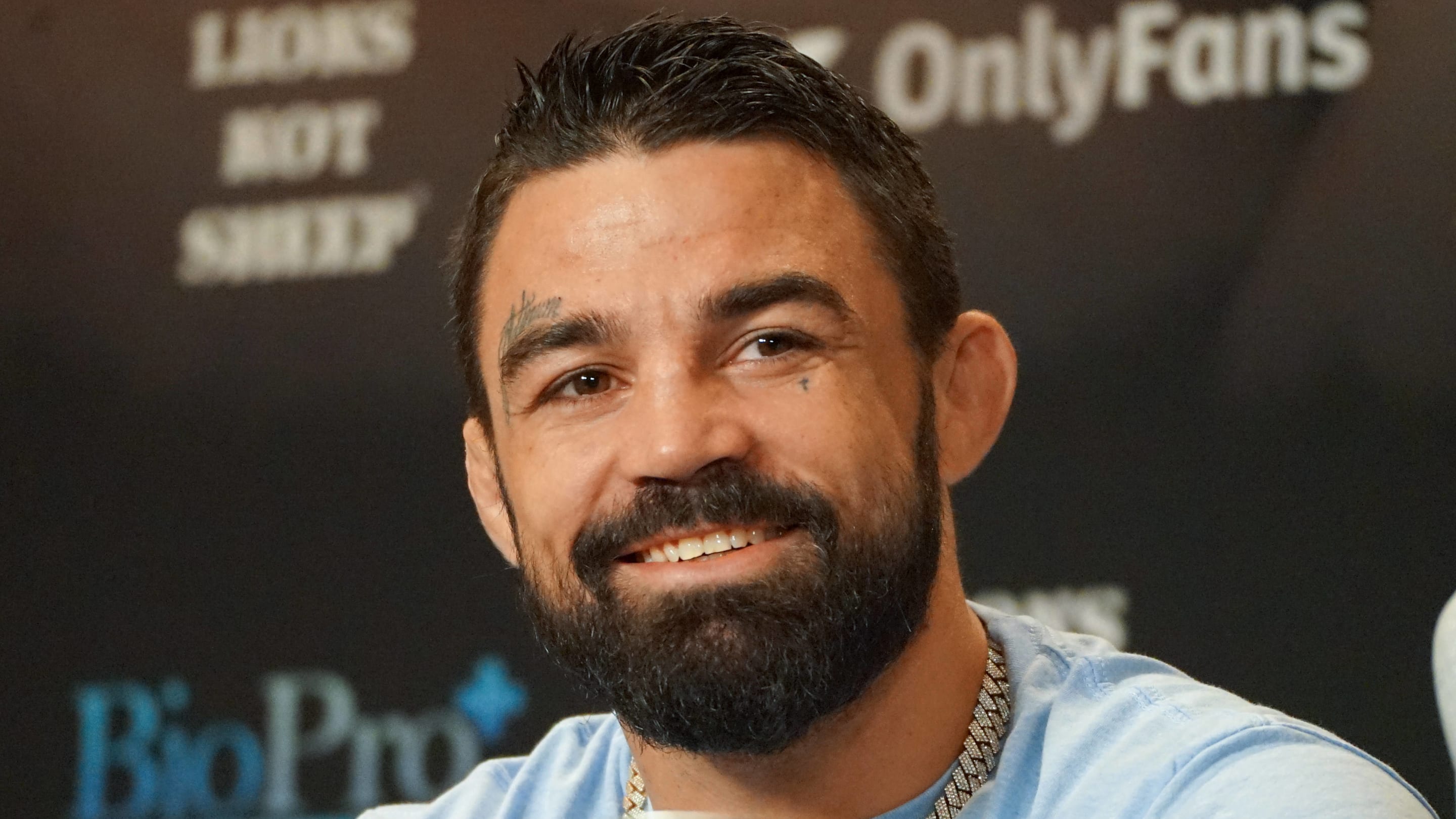 Mike Perry Retains King of Violence Title at BKFC 82 in Newark
