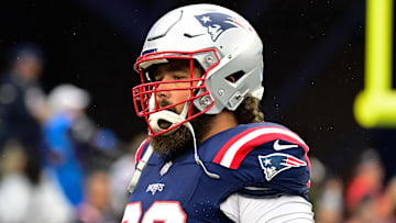 Sep 10, 2023; Foxborough, Massachusetts, USA; New England Patriots center David Andrews (60) prepares for a game against the Philadelphia Eagles during the warm-up period at Gillette Stadium. Mandatory Credit: Eric Canha-Imagn Images