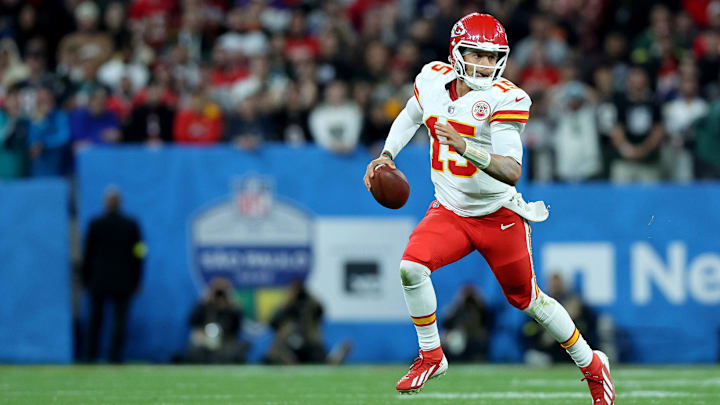 Kansas City Chiefs v Los Angeles Chargers
