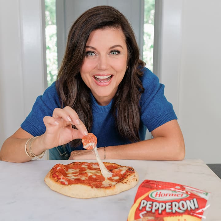 Tiffani Thiessen for Hormel Pepperoni 