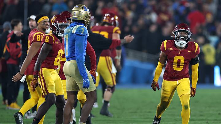 USC v UCLA