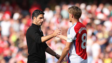 Arsenal FC v Wolverhampton Wanderers FC - Premier League