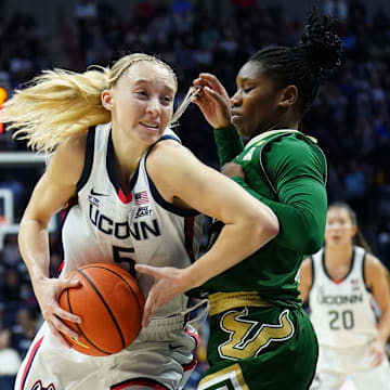 Paige Bueckers drives to the basket during No. 2 Connecticut's 86–49 win over South Florida on Nov. 10, 2024.
