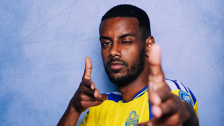 Alexander Isak will nach einer schwierigen Saison bei der WM für positive Schlagzeilen sorgen Alexander Isak will nach einer schwierigen Saison bei der WM für positive Schlagzeilen sorgen