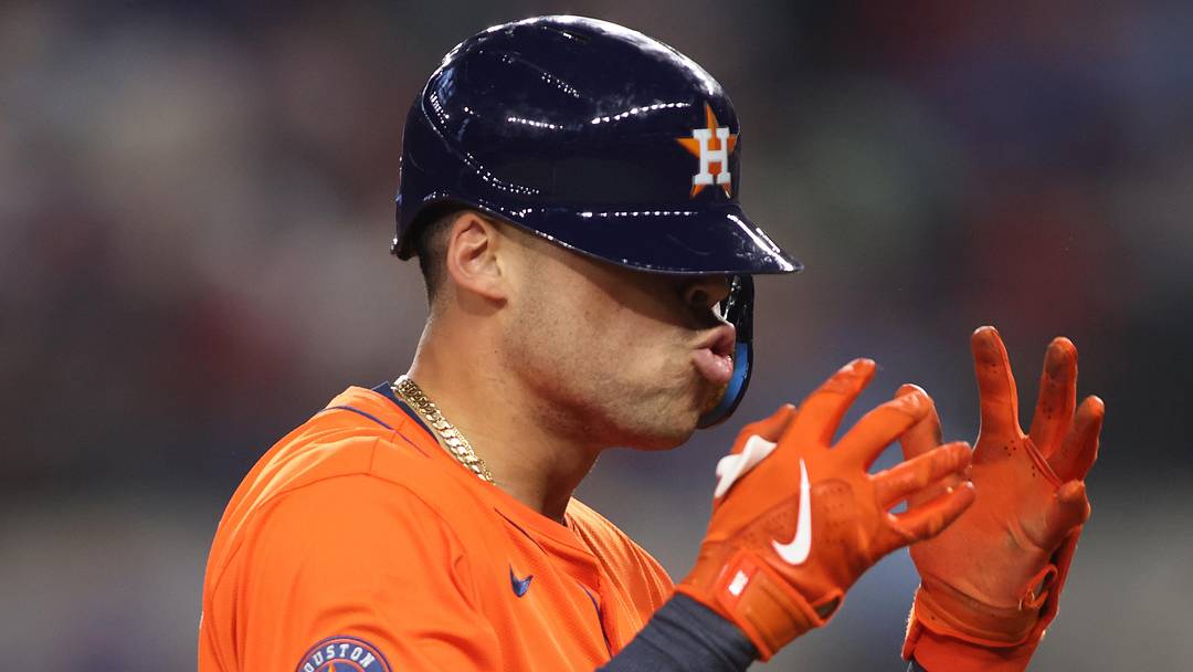 Houston Astros pinch hitter Cam Smith (11) reacts Houston Astros pinch hitter Cam Smith (11) reacts