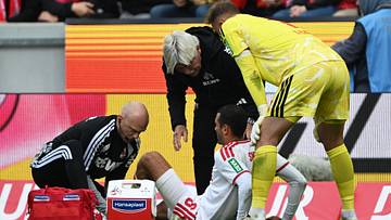 Ellyes Skhiri musste verletzt vom Platz