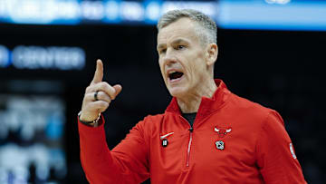 Apr 6, 2025; Charlotte, North Carolina, USA; Chicago Bulls head coach Billy Donovan yells at an official during the second half against the Charlotte Hornets at Spectrum Center. Mandatory Credit: Nell Redmond-Imagn Images