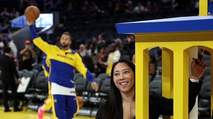 Sacramento Kings v Golden State Warriors