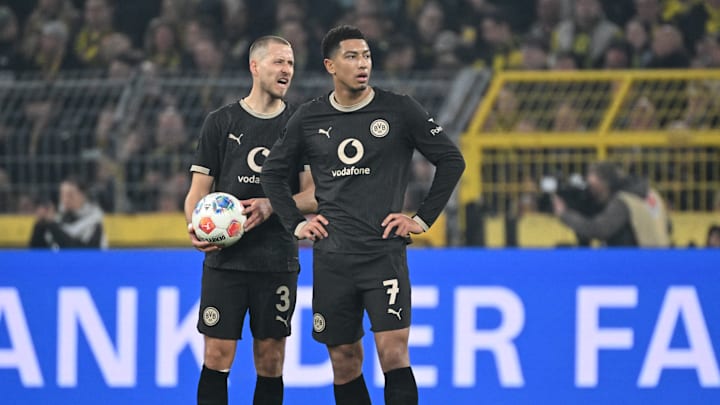 FBL-GER-BUNDESLIGA-DORTMUND-HAMBURG