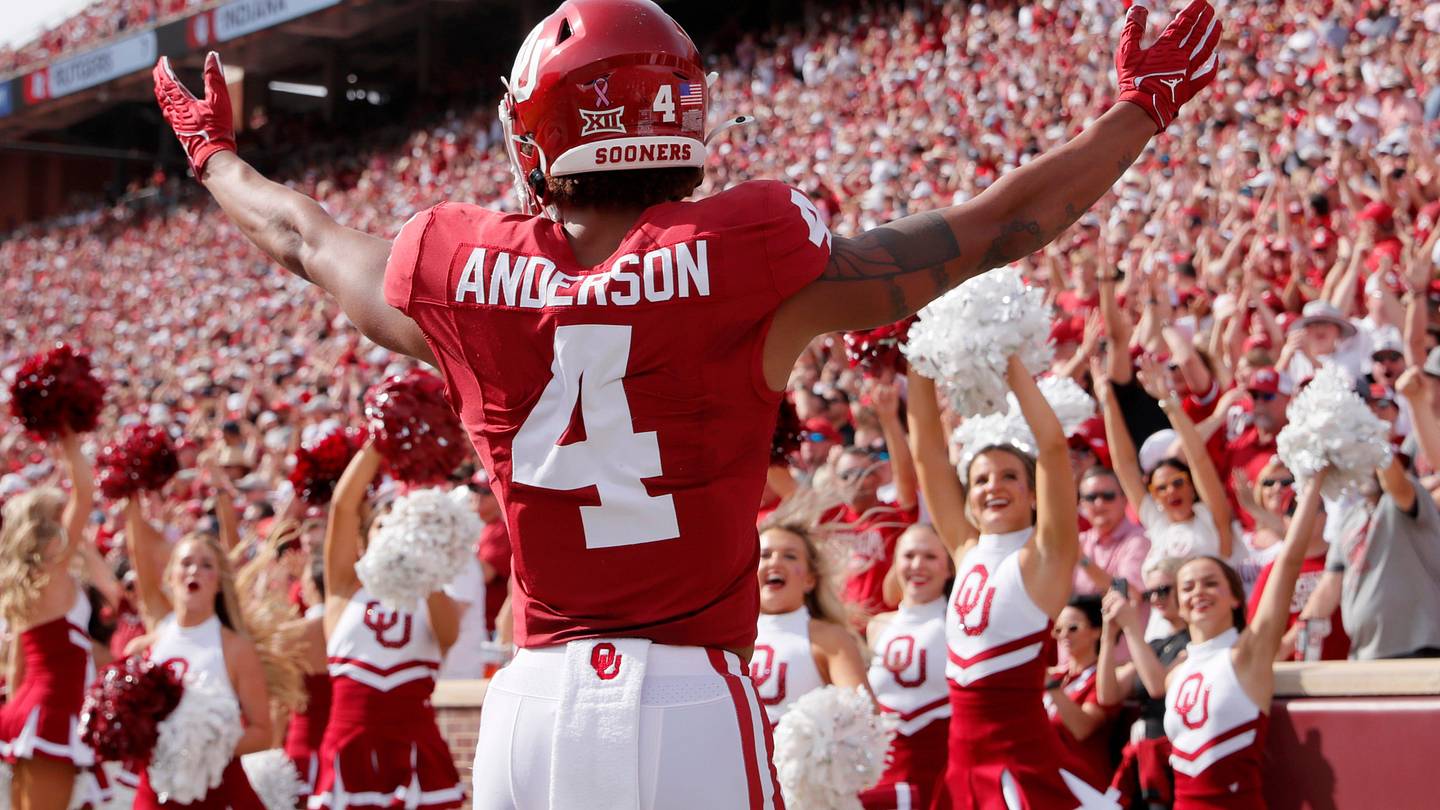 LSU Football Secures Commitment From Coveted SEC Transfer Wide Receiver
