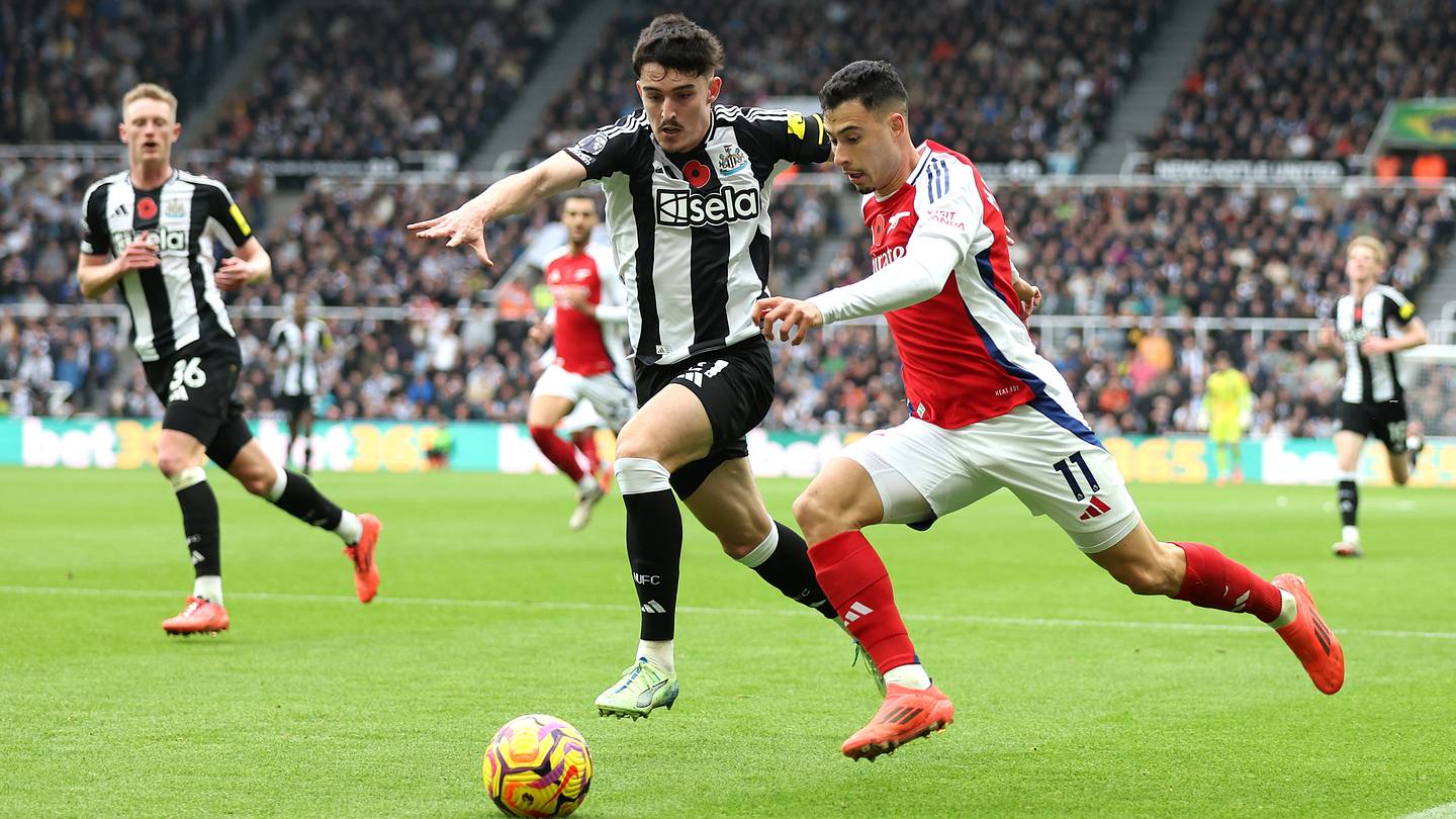 Escalações De Arsenal Football Club X Newcastle