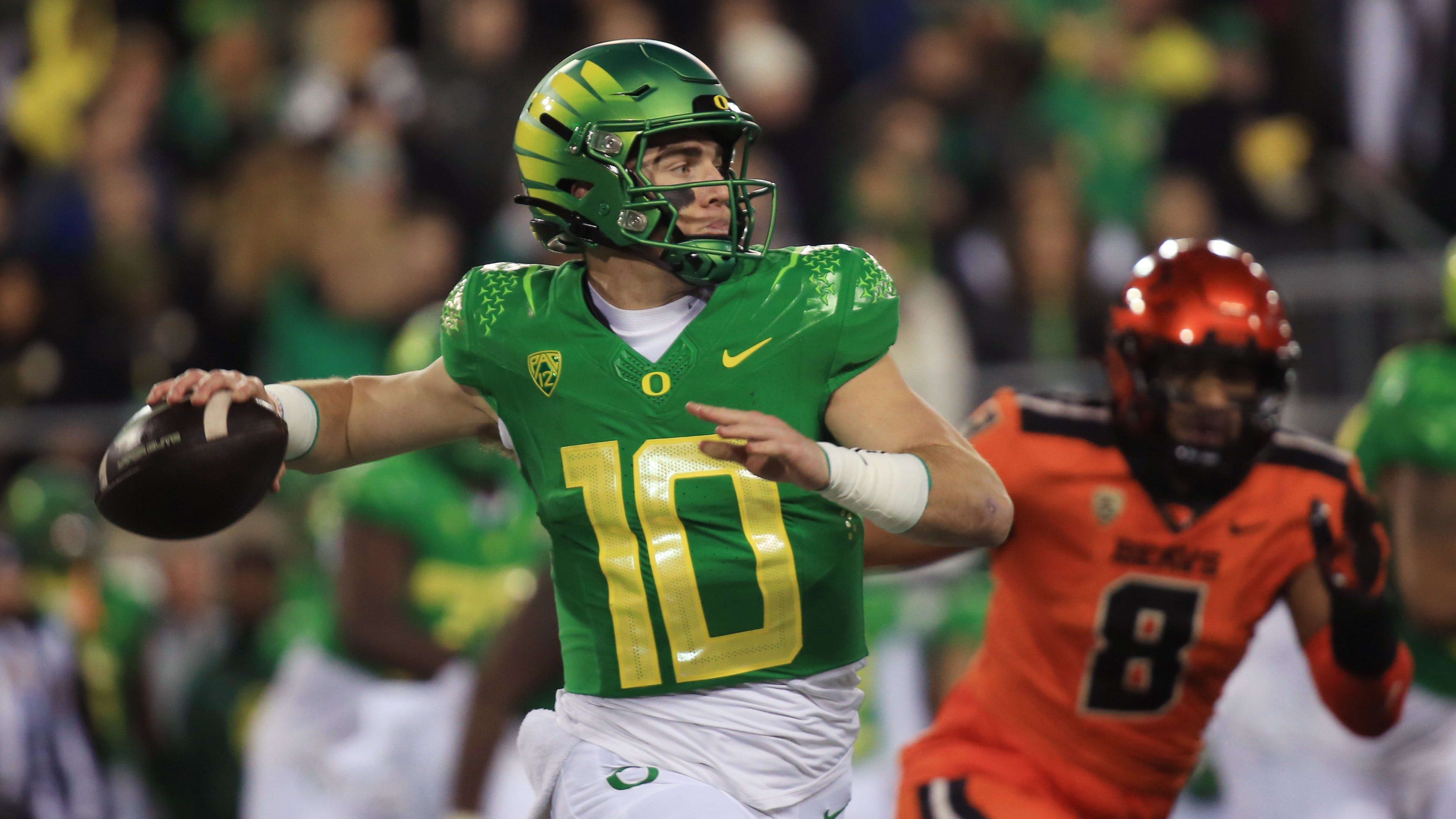 Oregon quarterback Bo Nix