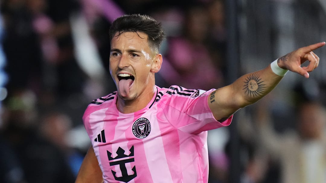 Tadeo Allende scored three goals to tie the MLS record for most goals in a single MLS Cup playoffs. 