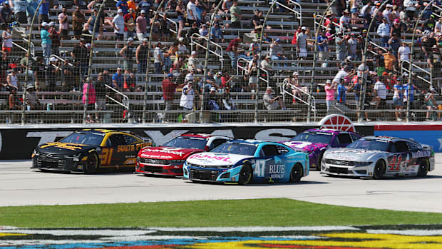Ricky Stenhouse, Jr. (47), Noah Gragson (10) and Daniel Hemric (31) at Texas Motor Speedway.