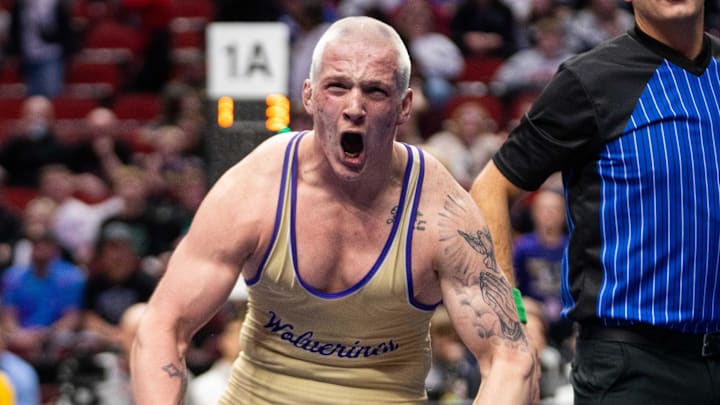 Ashton Honnold of Nodaway Valley (Iowa) won his third Boys Showcase championship, this time at 285. Ashton Honnold of Nodaway Valley (Iowa) won his third Boys Showcase championship, this time at 285.