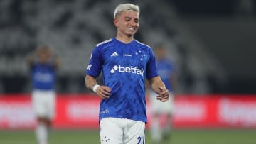 Barreal virou dúvida para jogo do Cruzeiro contra o Boca Juniors