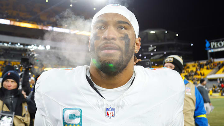 Miami Dolphins v Pittsburgh Steelers - NFL 2025