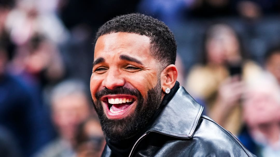 Drake at the Golden State Warriors v Toronto Raptors game
