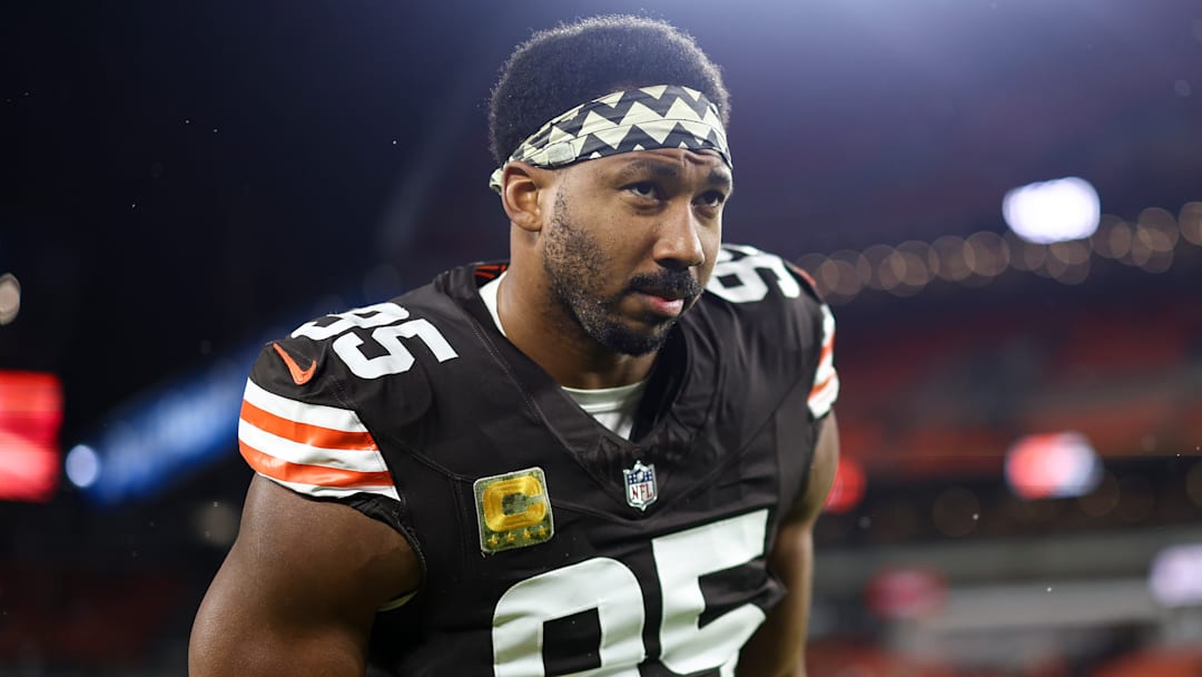 Cleveland Browns DE Myles Garrett Cleveland Browns DE Myles Garrett
