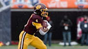 Central Michigan's Marion Lukes (9) at the 88th Tony the Tiger Sun Bowl against Washington State at Sun Bowl Stadium in El Paso, Texas, on Friday, Dec. 31, 2021.

Centralmichigan Vs Washingtonstate Sunbowl Fb 12 31 2021 Gabyvelasquez 74