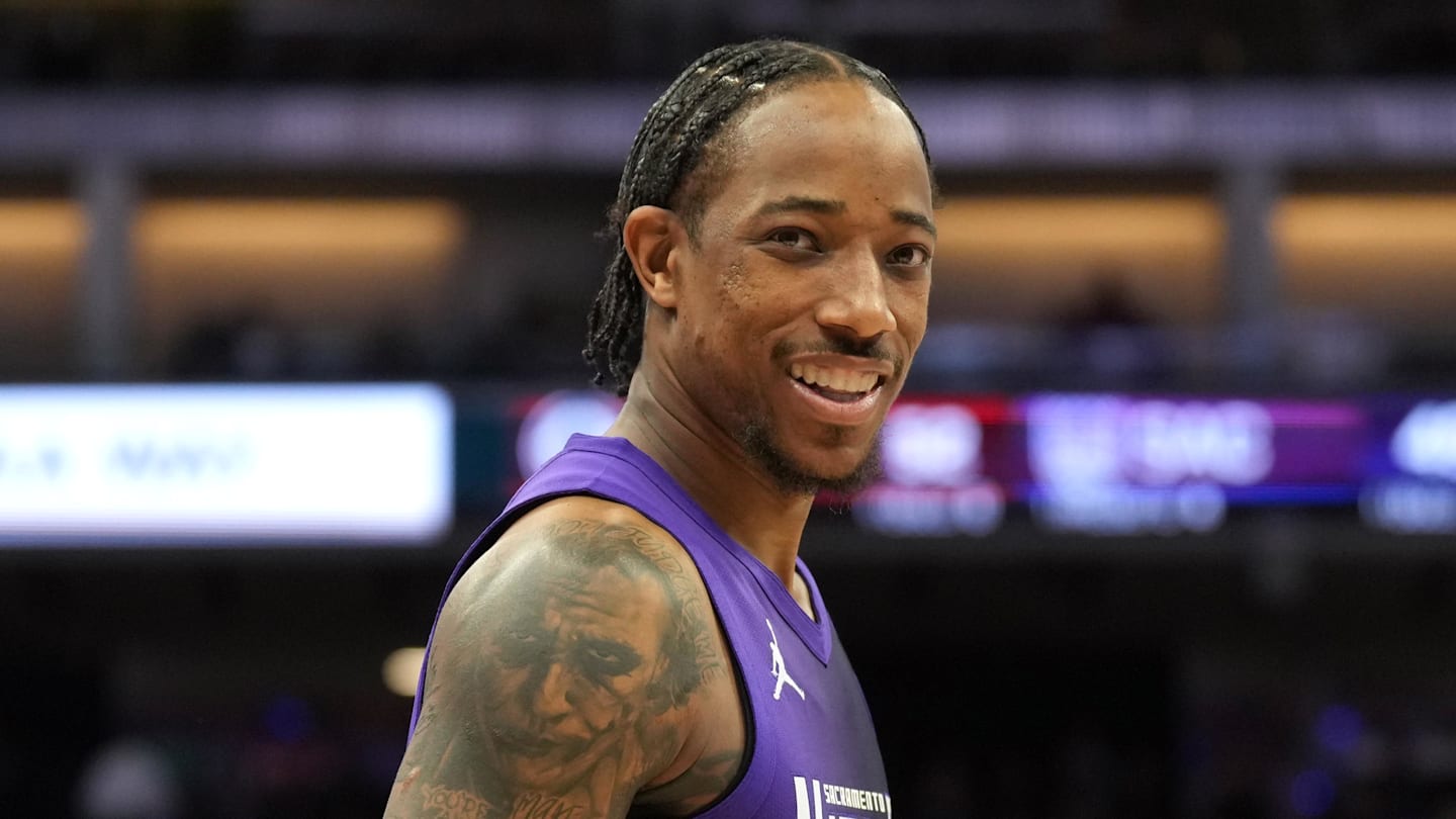 Kings' DeRozan Candidly Assesses 2024-25 'S--tshow' Season, Expresses 2025-26 Optimism