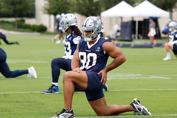 Dallas Cowboys defensive tackle Solomon Thomas goes through a drill during practice at the Ford Center