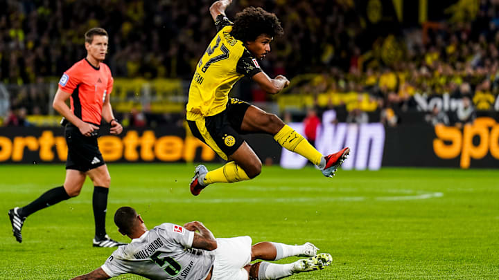 Karim Adeyemi erzielte das Tor des Tages und glänzte nebenbei mit Fairplay. Karim Adeyemi erzielte das Tor des Tages und glänzte nebenbei mit Fairplay.
