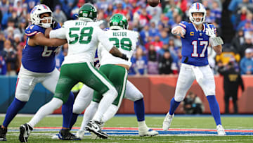 New York Jets v Buffalo Bills