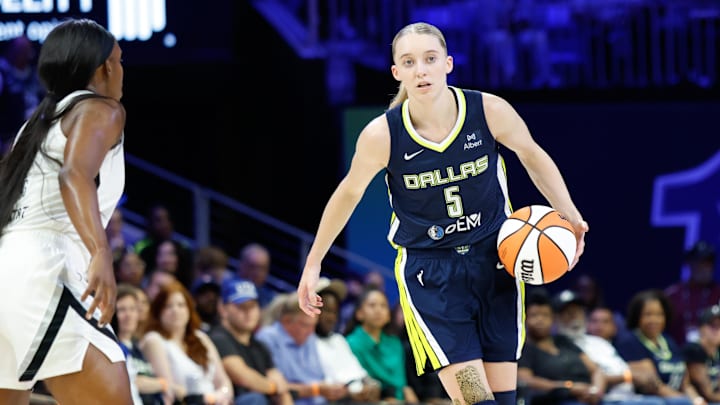 Dallas Wings guard Paige Bueckers is a massive favorite to win Rookie of the Year. Dallas Wings guard Paige Bueckers is a massive favorite to win Rookie of the Year.