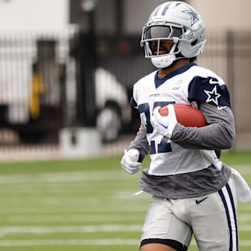 Dallas Cowboys running back Miles Sanders goes through a drill during practice at the Ford Center.