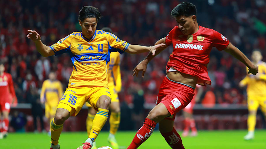 Diego Lainez and Jesus Gallardo