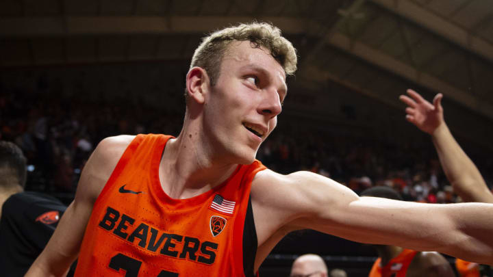 Feb 8, 2020; Corvallis, Oregon, USA; Oregon State Beavers forward Kylor Kelley (24) celebrates after a game against the Oregon Ducks at Gill Coliseum. The Beavers won 63-53. Mandatory Credit: Troy Wayrynen-USA TODAY Sports