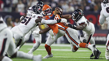 Will Anderson gets the sack and Danielle Hunter applies pressure on Caleb Williams in Sunday night's Bears loss to the Texans.