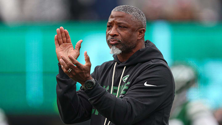 Aaron Glenn’s Jets lost each of the final five games by at least 23 points.