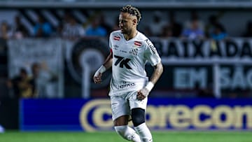 Neymar, mesmo com dores, deve ir pro jogo