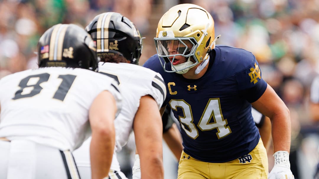 Notre Dame linebacker Drayk Bowen (34) lines up during the first half of a NCAA football game against Purdue at Notre Dame Stadium on Saturday, Sept. 20, 2025, in South Bend.