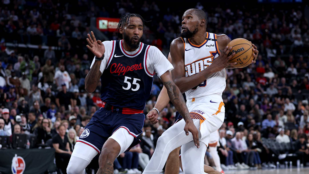 Derrick Jones Jr., Kevin Durant