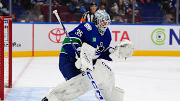 Colorado Avalanche v Vancouver Canucks
