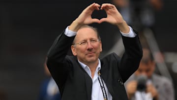 John Textor lidera a busca do Botafogo por um novo técnico