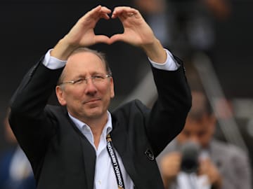 John Textor lidera a busca do Botafogo por um novo técnico