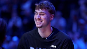 Houston Rockets v Dallas Mavericks