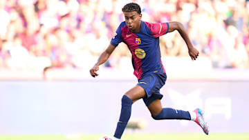 Lamine Yamal tiene contrato con el FC Barcelona hasta 2026